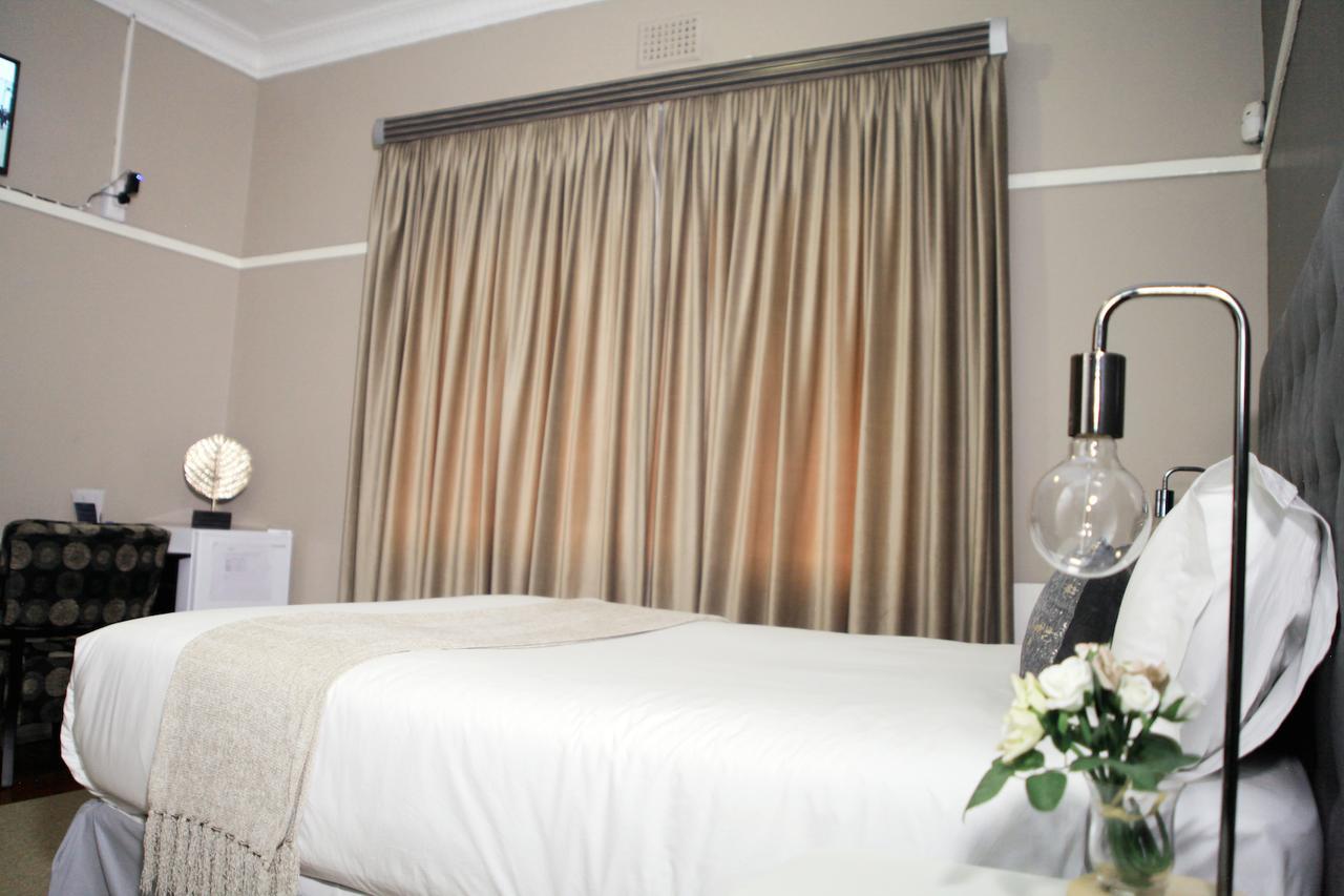 Kiendo Bed And Breakfast Johannesburg Esterno foto
