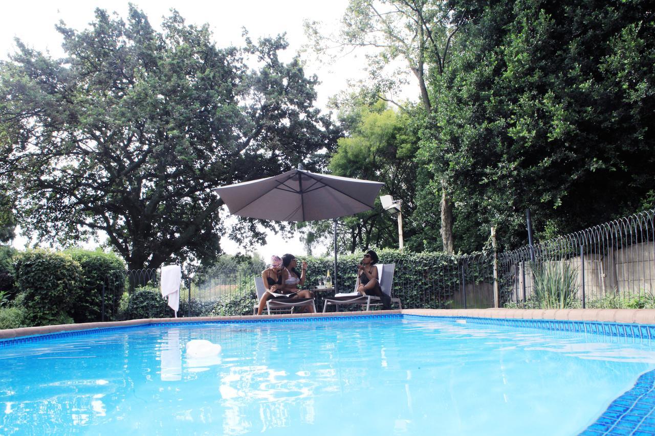 Kiendo Bed And Breakfast Johannesburg Esterno foto